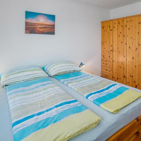 1 Bedroom Beautiful Apartment In Poreč Exteriér fotografie