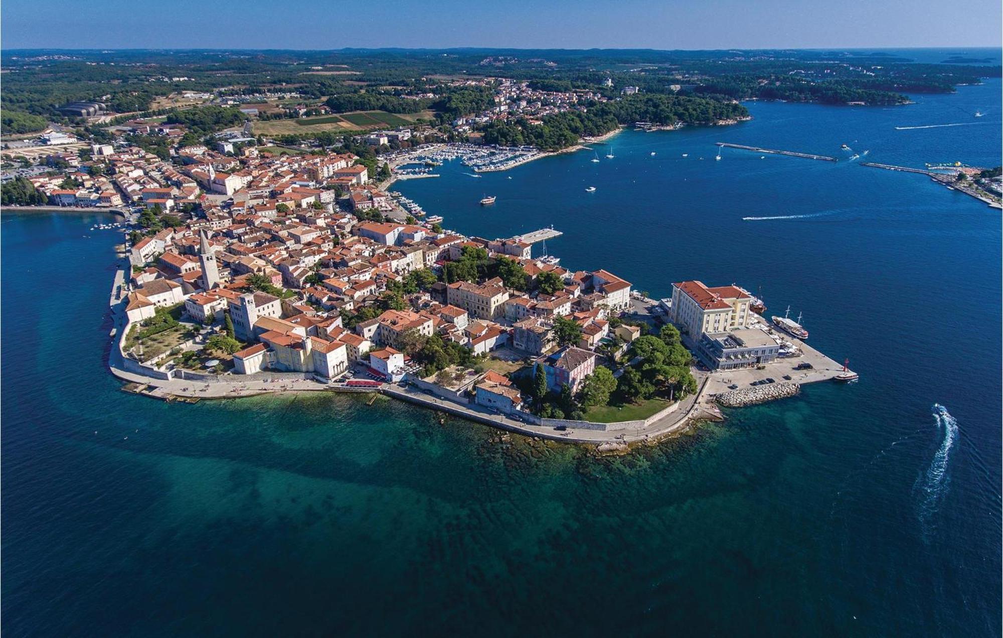 1 Bedroom Beautiful Apartment In Poreč Exteriér fotografie